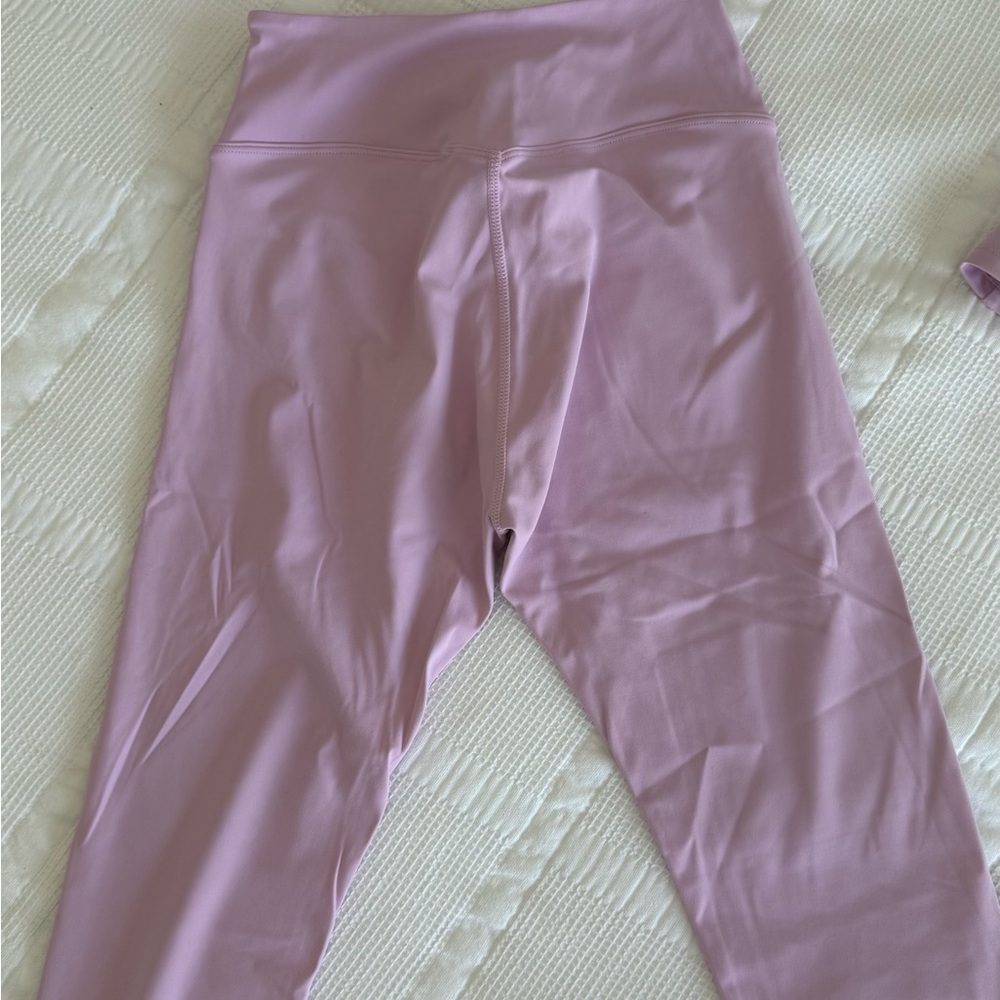 Pink Activewear Set - Picture 4 of 4